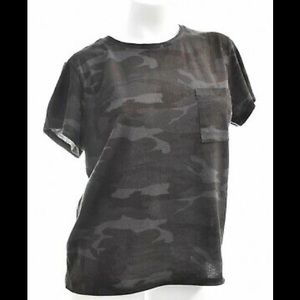 Abercrombie & Fitch Gray Camo Tee